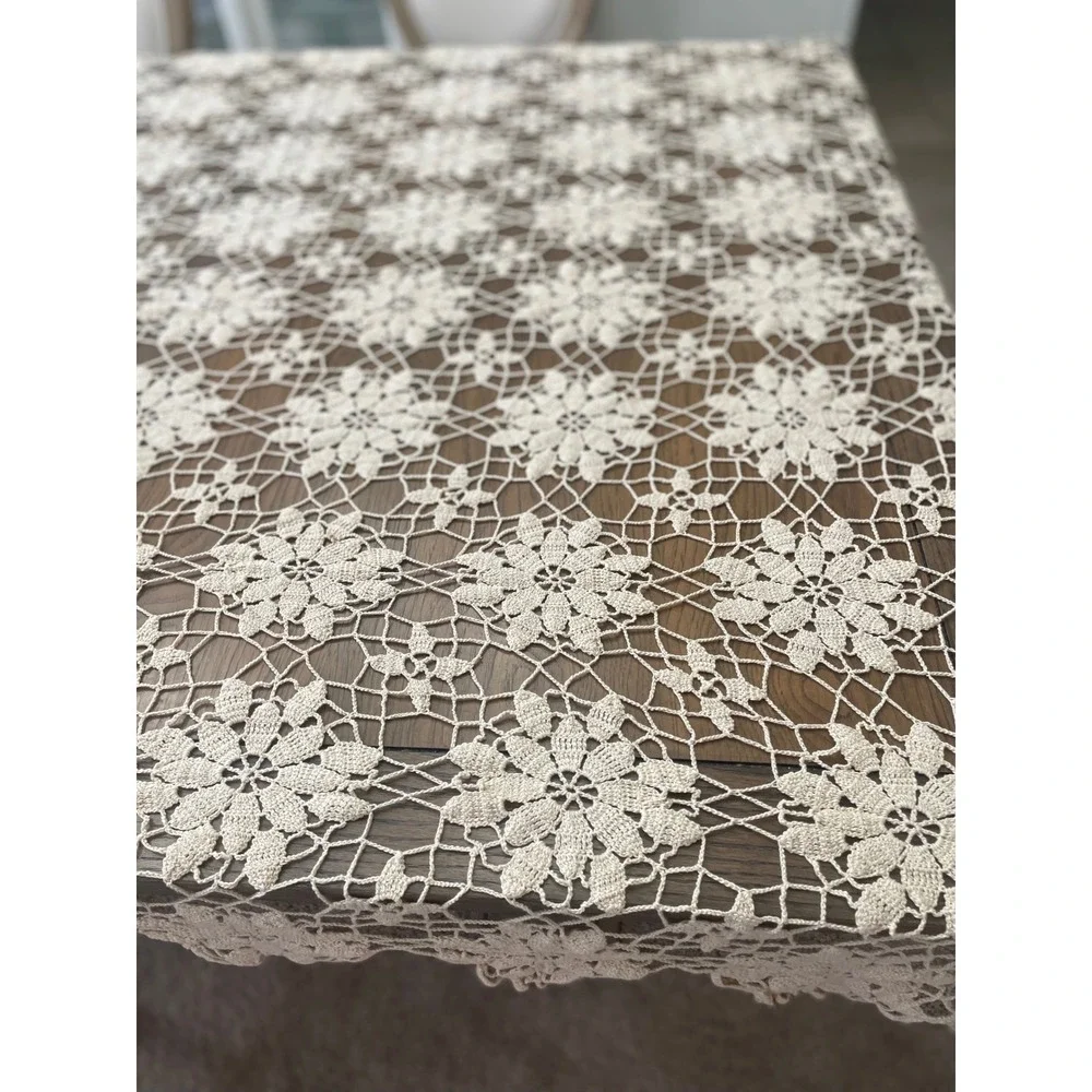 Vintage Hand Crocheted Lace Tablecloth Cream Ivory Floral Rectangular 60x80